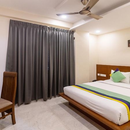 OYO 77066 Anjani Fortune Suites Bangalore Extérieur photo