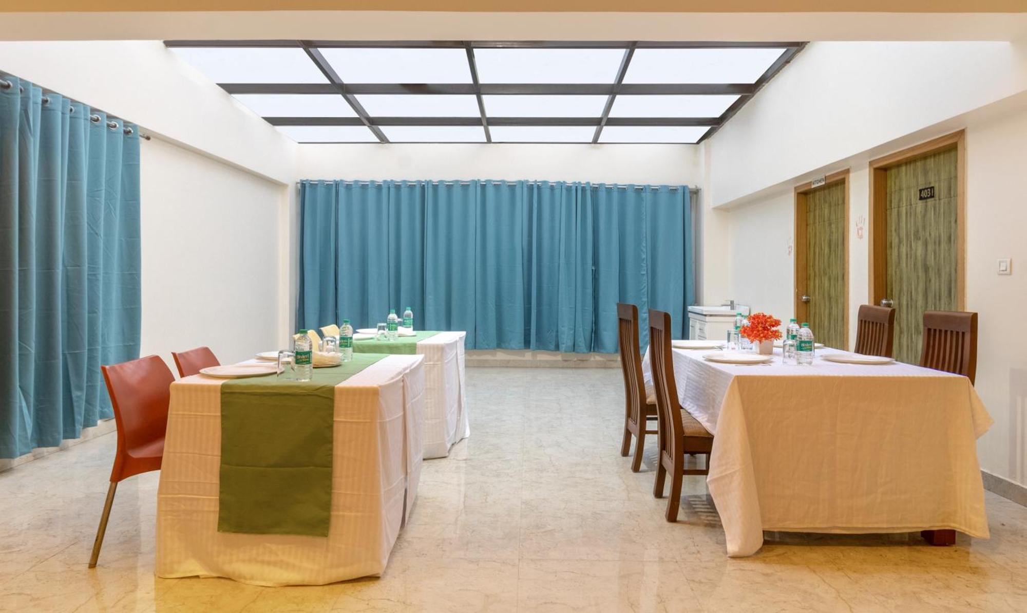 OYO 77066 Anjani Fortune Suites Bangalore Extérieur photo
